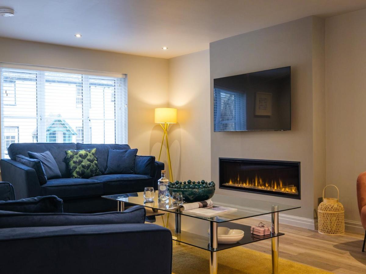 Villa The Neon Rose Bowness-on-Windermere Esterno foto