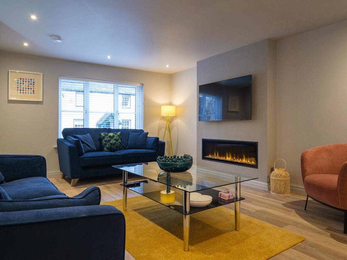 Villa The Neon Rose Bowness-on-Windermere Esterno foto